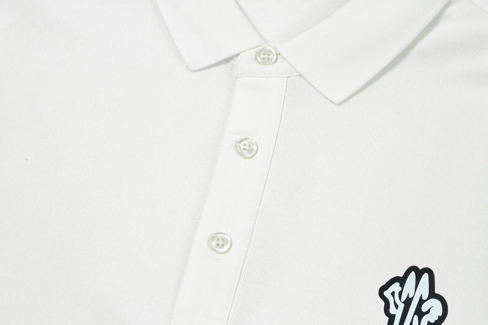 Moncler SS Premium POLO ， ， ， LOGO ， Classic ， ！ ， ， ， ， Breathable ， ， ！ ， ， ， ， ， ， ， Premium ！ Sizes：M-XXXL ：